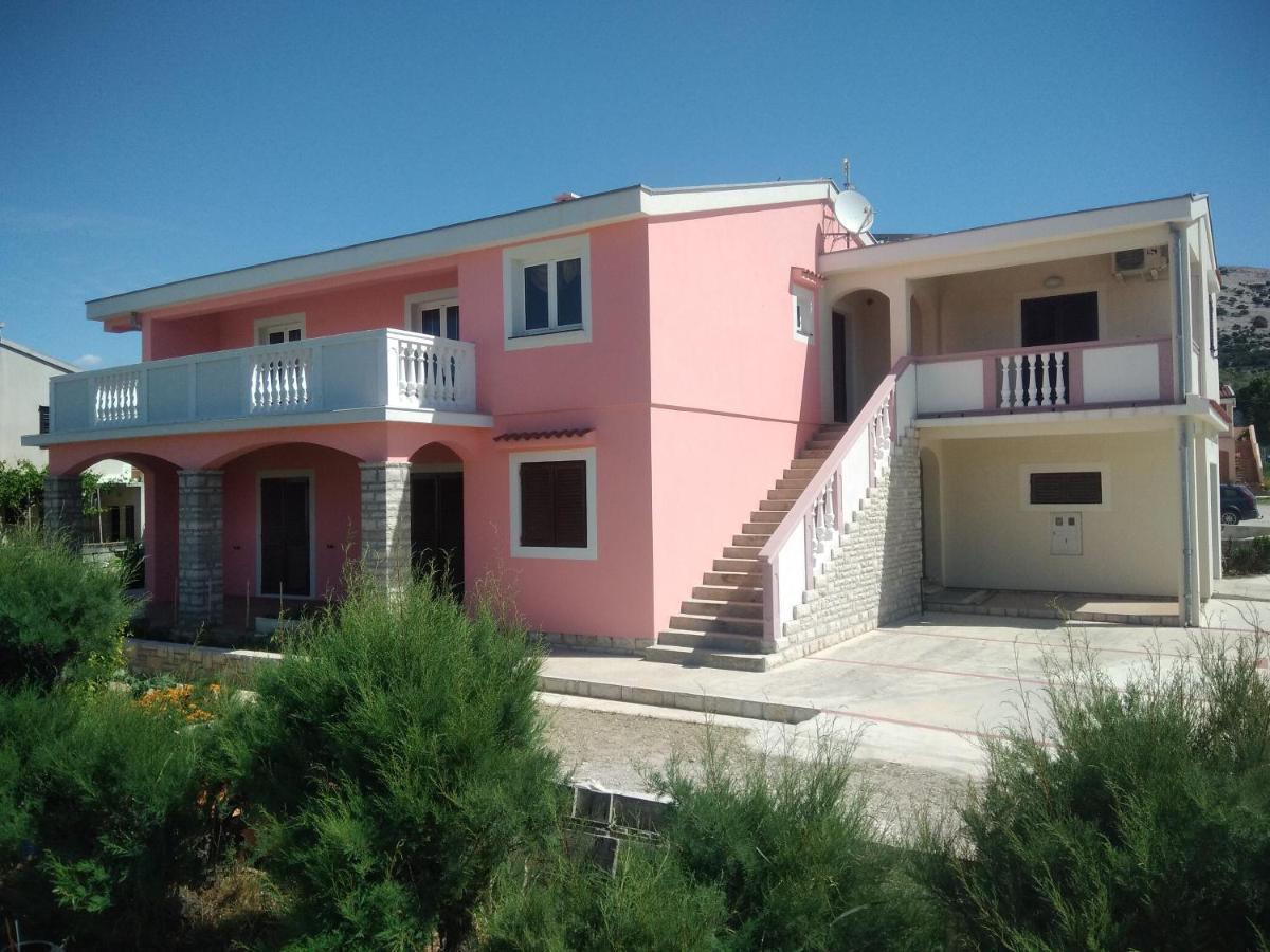 Apartmani Peko Pag Town Exteriör bild