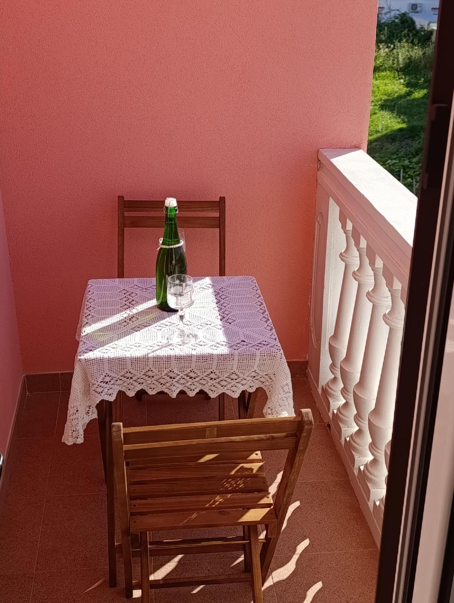 Apartmani Peko Pag Town Exteriör bild