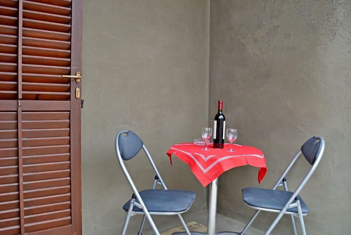 Apartmani Peko Pag Town Exteriör bild